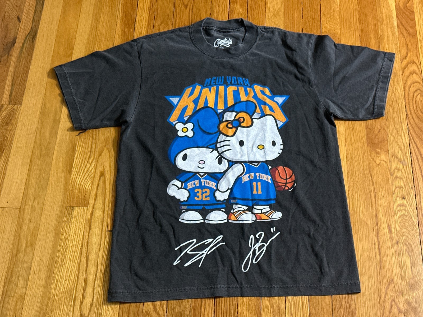 New York Knicks Towns #32 Brunson #11 Hello Kitty Unisex VINTAGE Gray Shirt Boxy