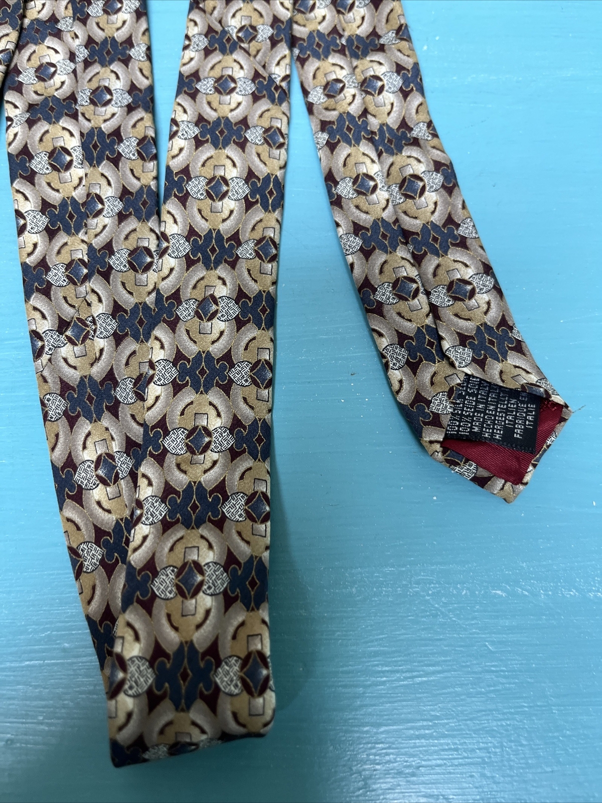 Charleston Tie Rack Men’s Tie Made In Italy 100% Silk Classic 57-60” Tie