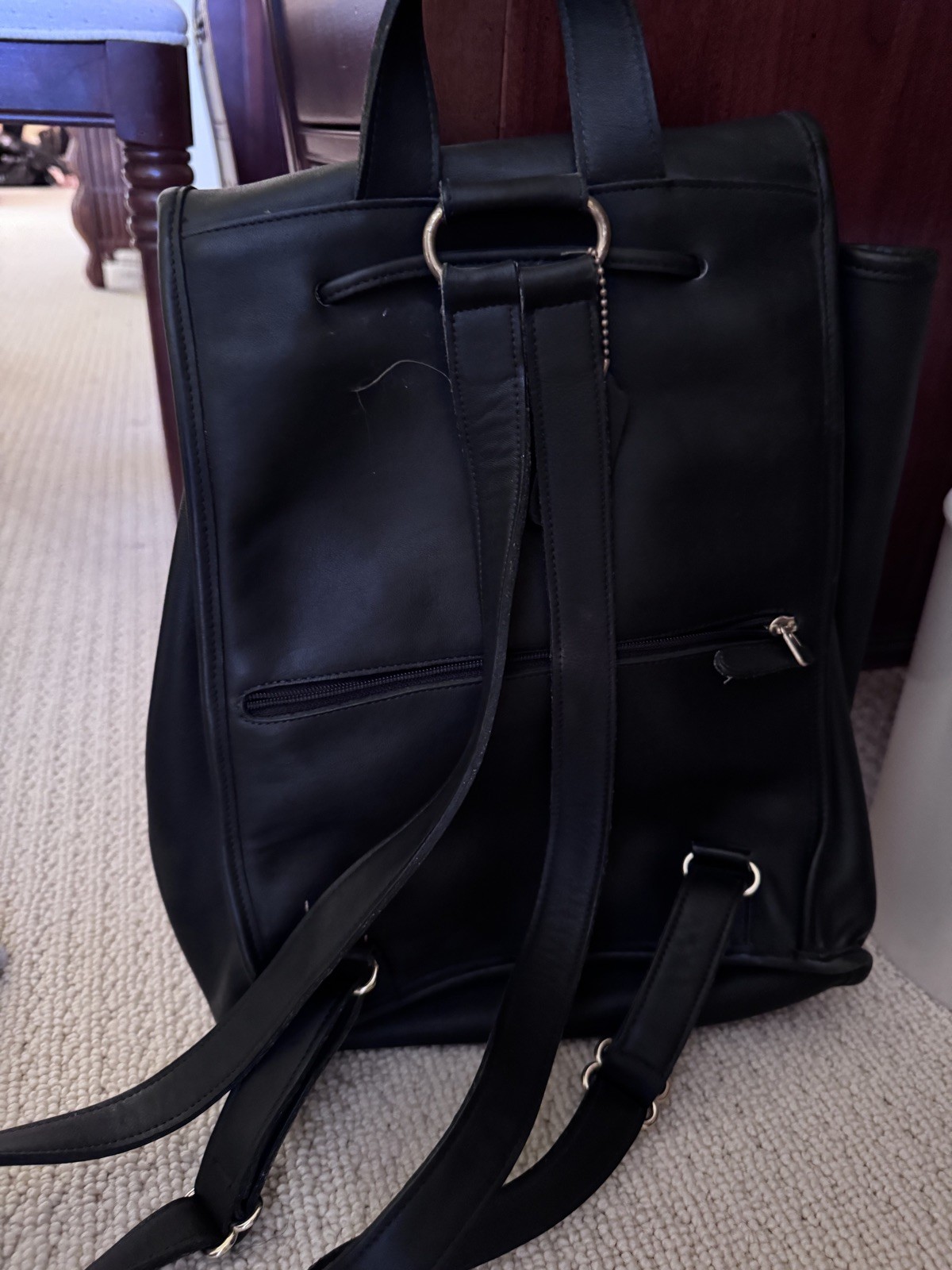 Coach 9943 LARGE Vintage Black Leather Drawstring Backpack w/Turn Lock Closure