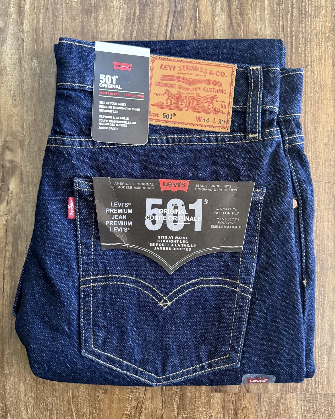 Levi’s Premium 501 Original STRAIGHT LEG Jeans Men 34×30- Blue 00501-1484 NWT