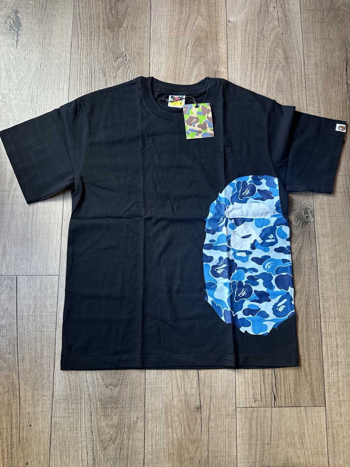 A Bathing Ape BAPE Men’s M Black Short Sleeve Crew Neck Blue Camo Ape Head Tee