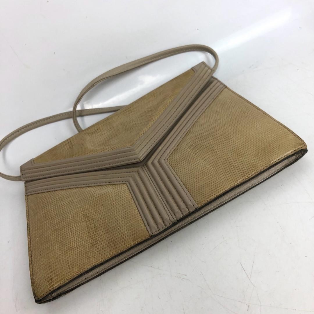 Yves Saint Laurent Shoulder Bag Beige W10.2in / D1.3in / H7.9in Authentic