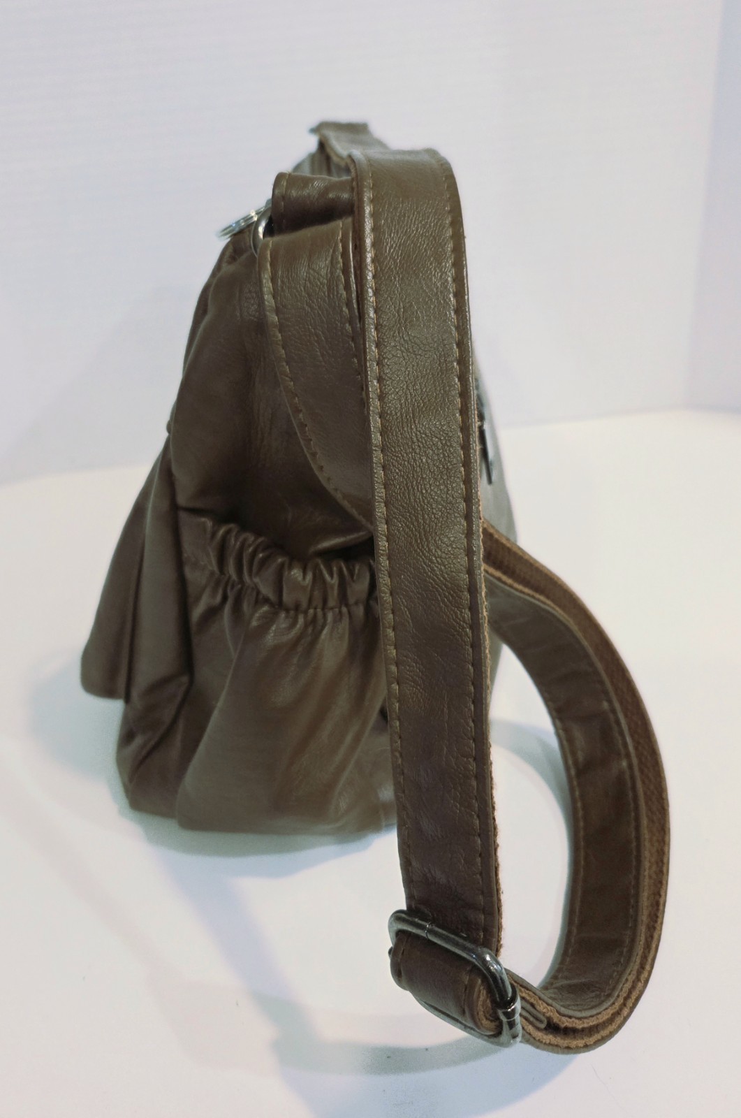 ELDA Purse Soft PU Leather Brown Ladies Crossbody Purse Multi Pocket READ