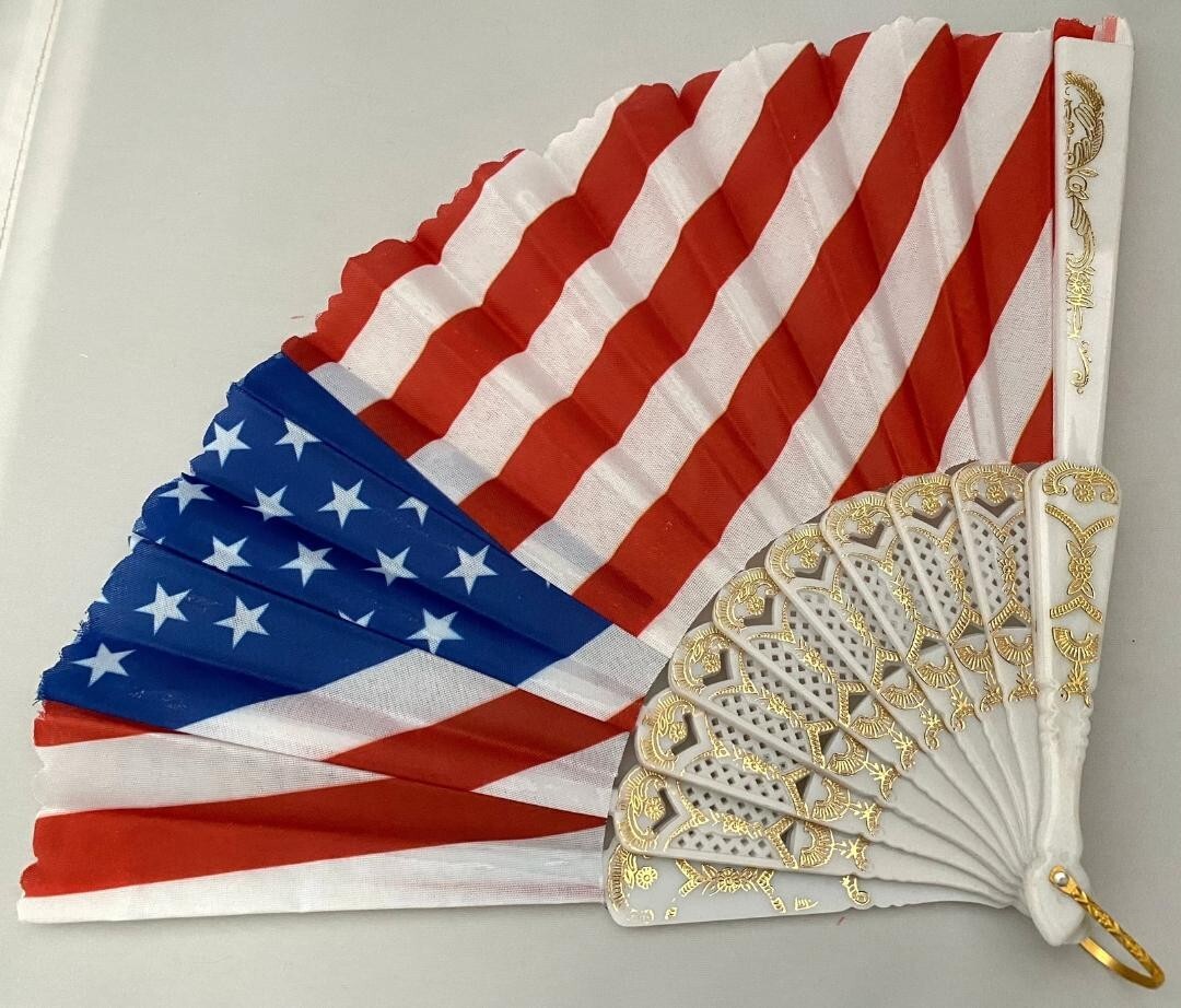 NEW 9 INCH PATRIOTIC RED, WHITE & BLUE HAND FAN PLASTIC FREE USA SHIPPING