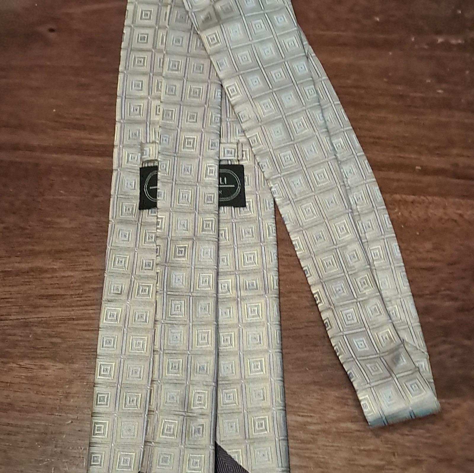 Bruno Piattelli 100% Silk Men’s Designer Tie Beige/Blue Geometric Pattern