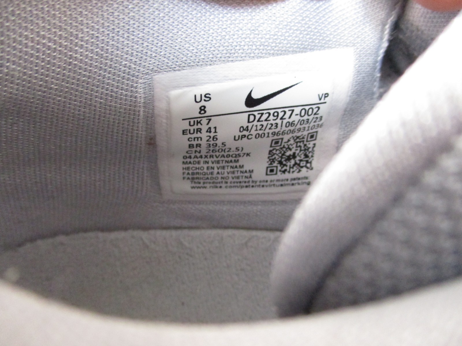 Nike KD 16 TB Shoes Mens 8 Medium D Wolf Grey White Sneakers DZ2927-002 Court