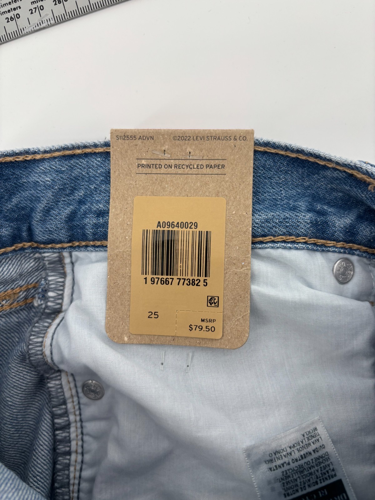 Levi’s Low Pro Straight Leg Jeans Womens Blue Denim Distressed Mid Rise 25 NWT