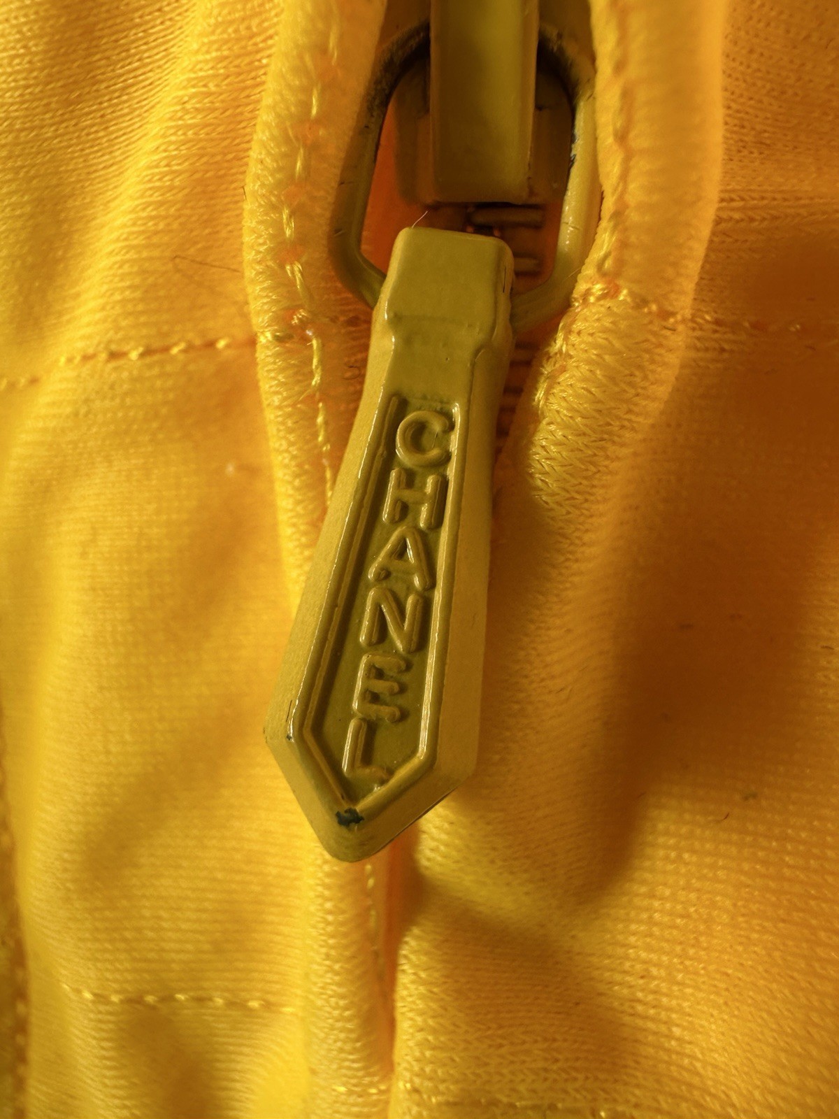 Chanel Vintage 2000 Yellow Jacket 36 38 40 4 6 8 Coat Top Black CC Op Taylor S M