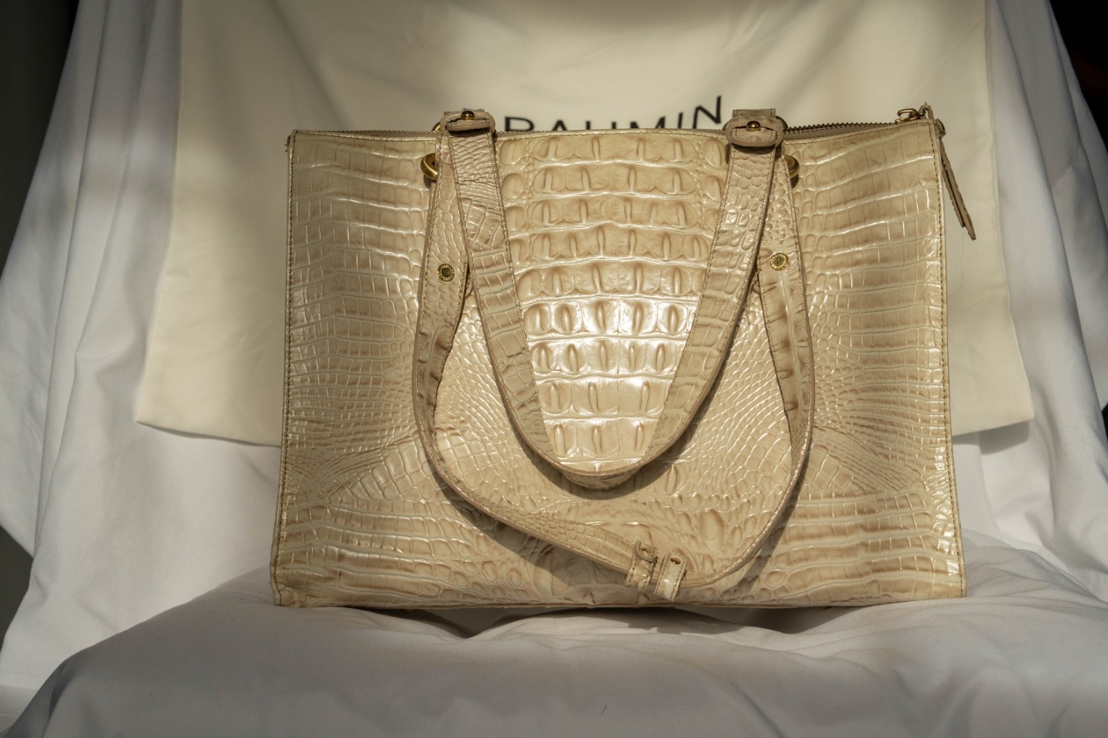 Brahmin Medium Arno Tote Croc Embossed Patent Leather White/Off White