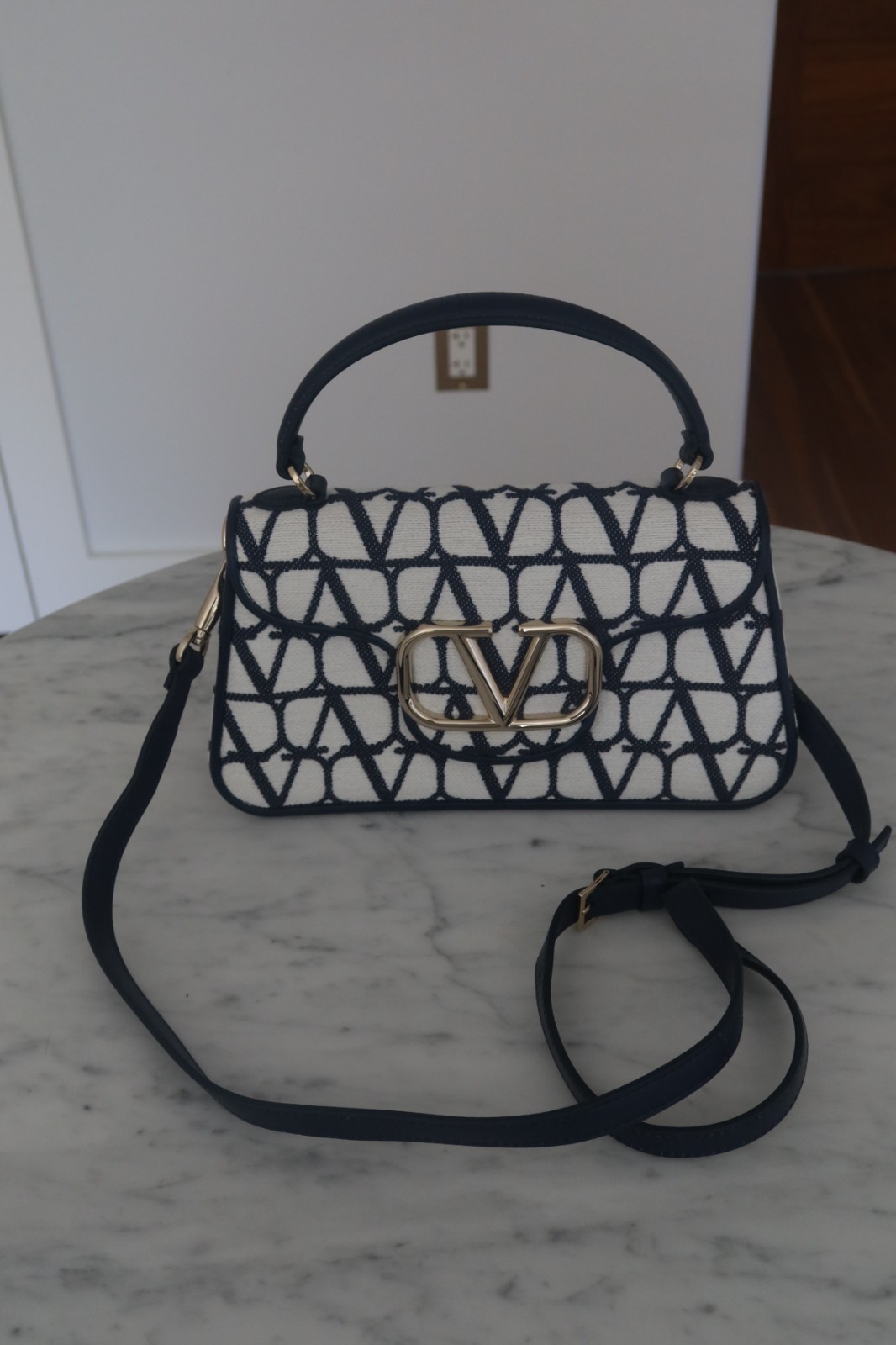 VALENTINO GARAVANI ICONOGRAPHE LOCO BOSTON TOP-HANDLE BAG – SOLD OUT