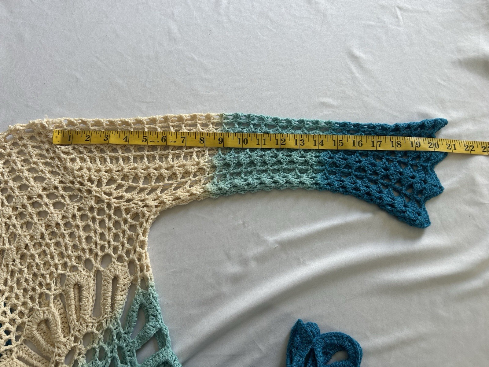 Boston Proper Ombre Crochet Boho Open Knit Sweater Womens Size Med Blue Beach