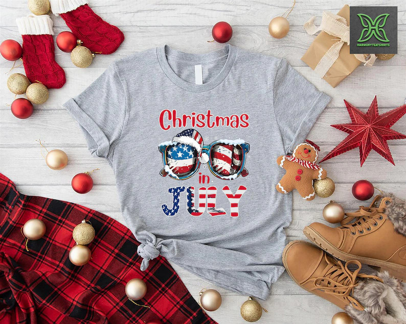4th Of July Christmas Beach Comfort Tee