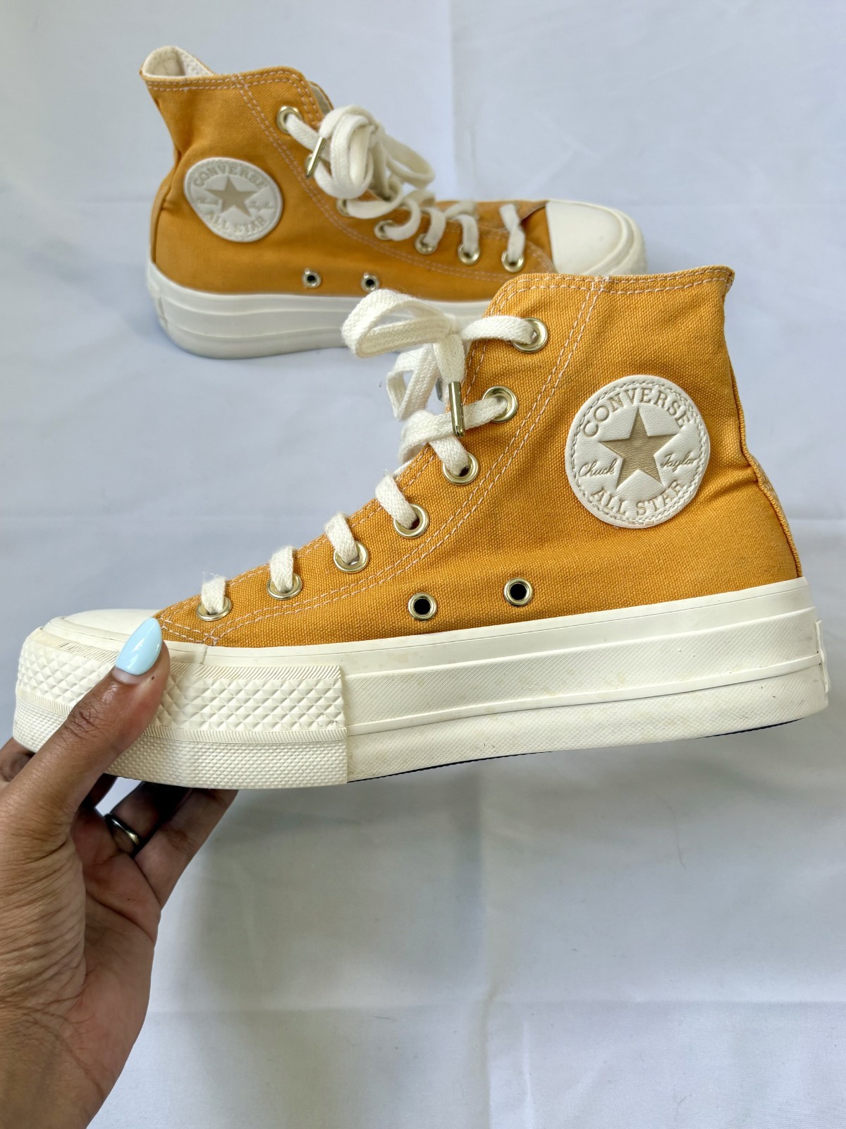 Converse CTAS Lift Hi “Elevated Gold Platform” | Women’s Size 6.5 | Sunflower