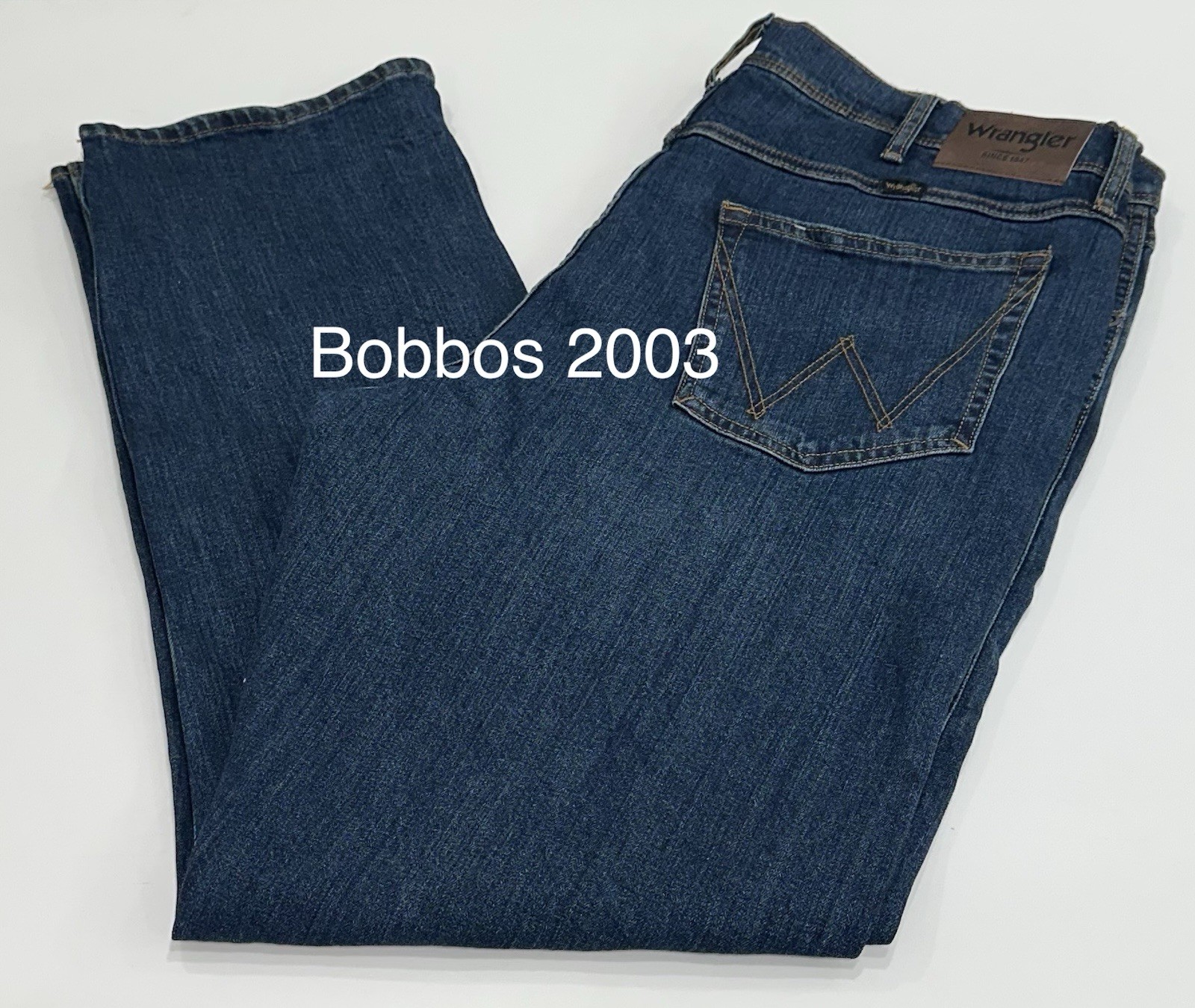 Wrangler Men’s Regular Fit Regular at Seat & Thigh Pants, Blue, Size 40X32