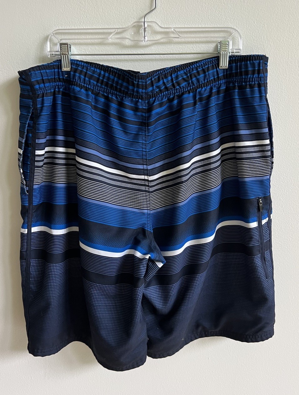 OP Ocean Pacific Men’s Size Large (36-38) Surfer Blue Striped Board Swim Shorts