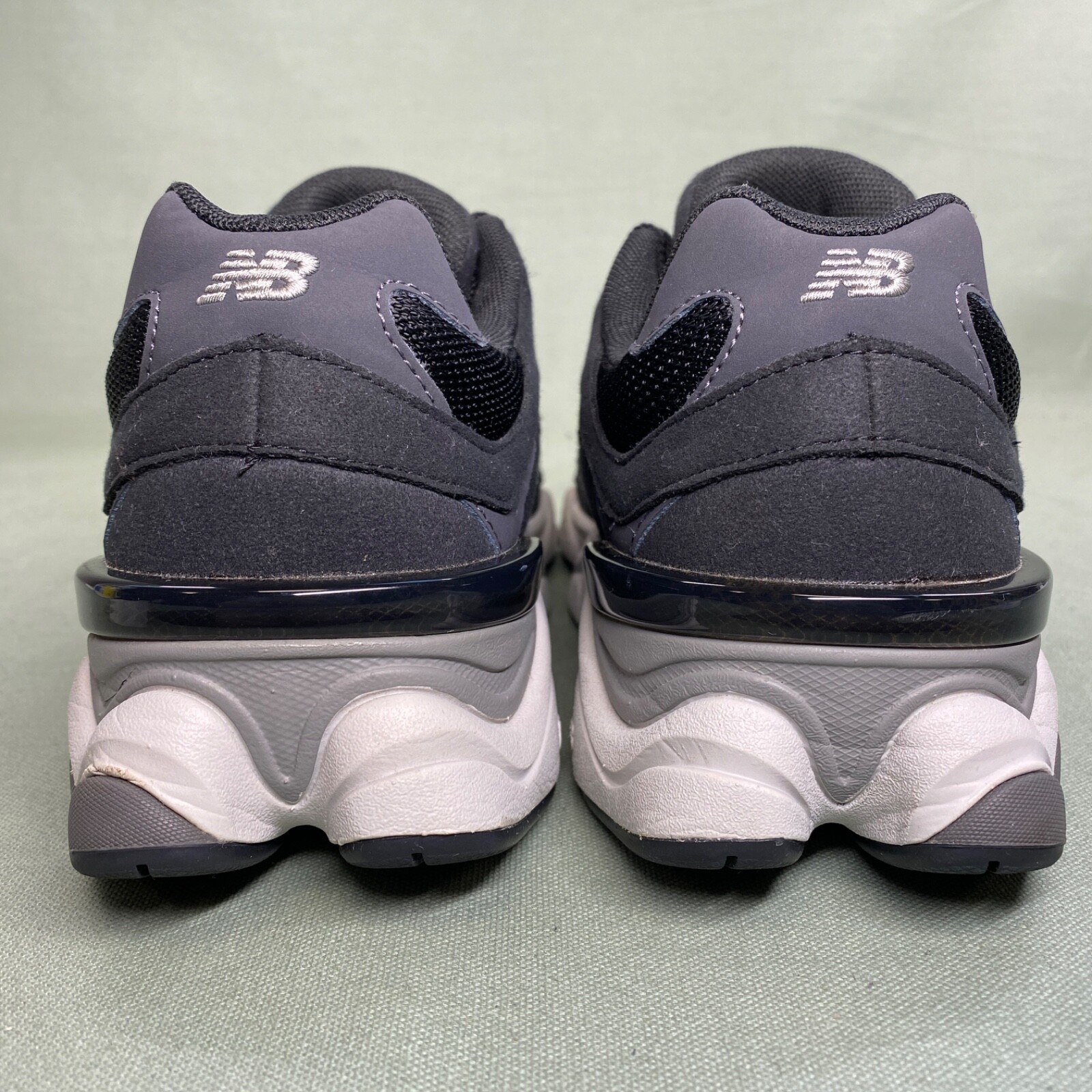 New Balance 9060 Big Kid Phantom US Size 7 GC9060JB Phantom/Magnet/Castlerock