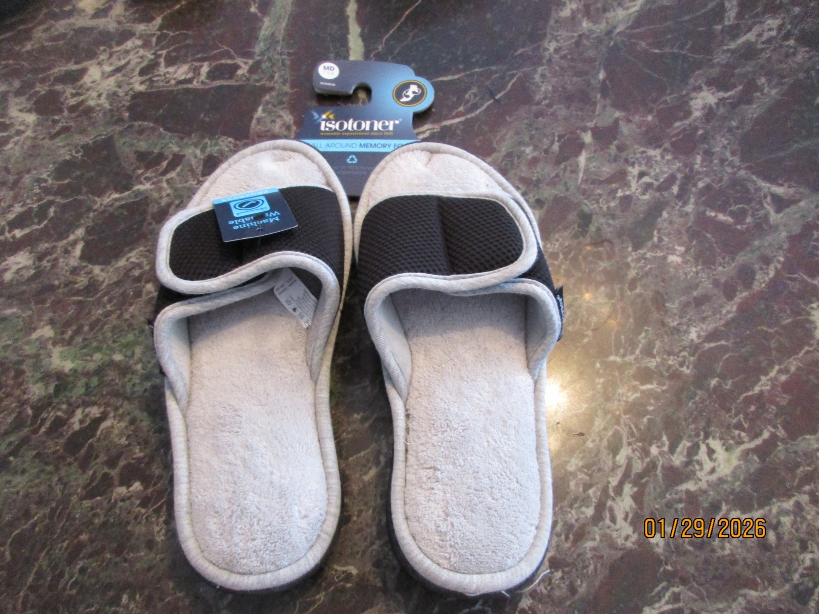Isotoner Unisex Sandal Slipper Black w/Gray MD (7.5-8) Memory Foam