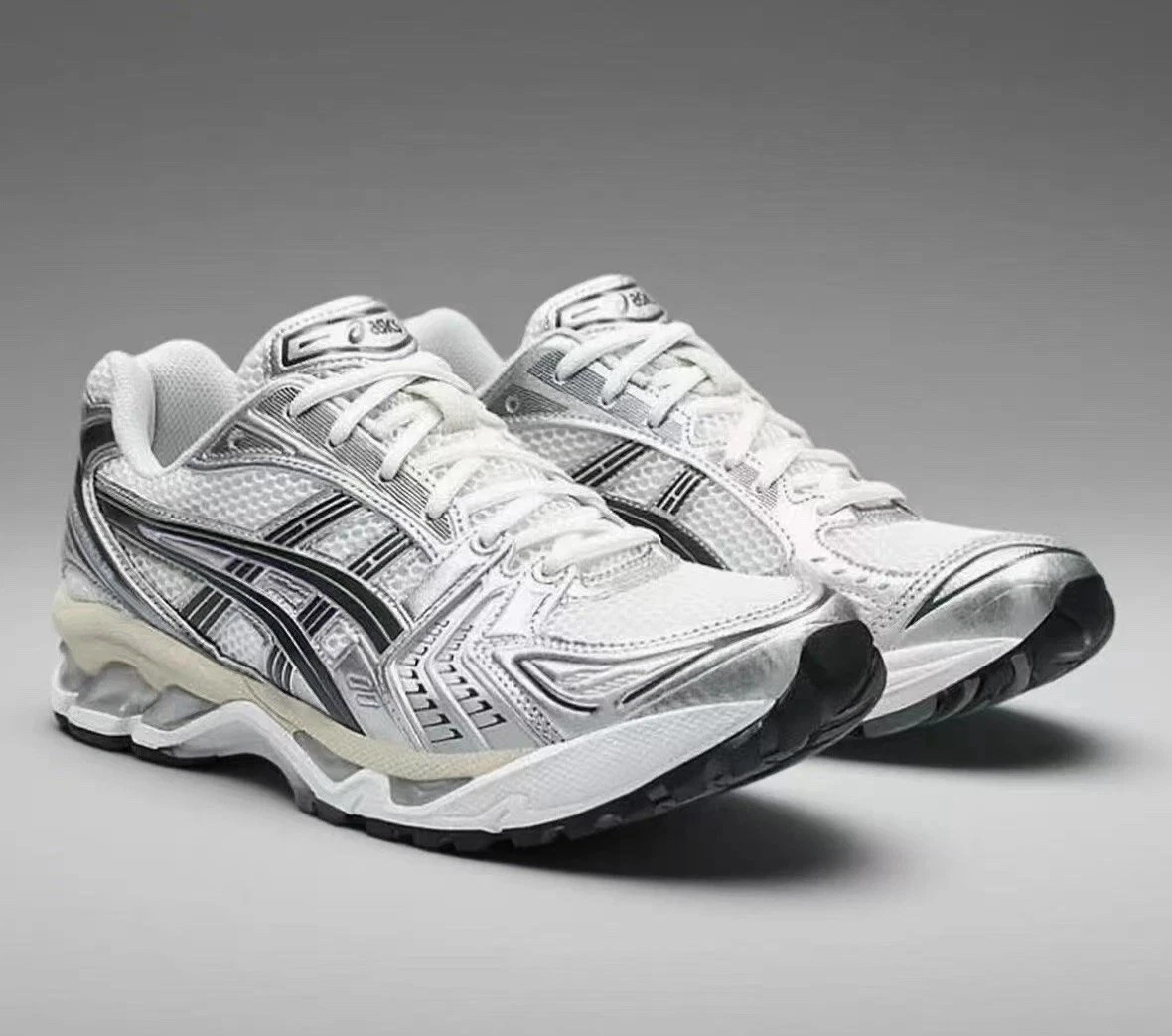 ASICS Gel-Kayano 14 White、Graphite1203A537-110 Men’s|Order a half size larger