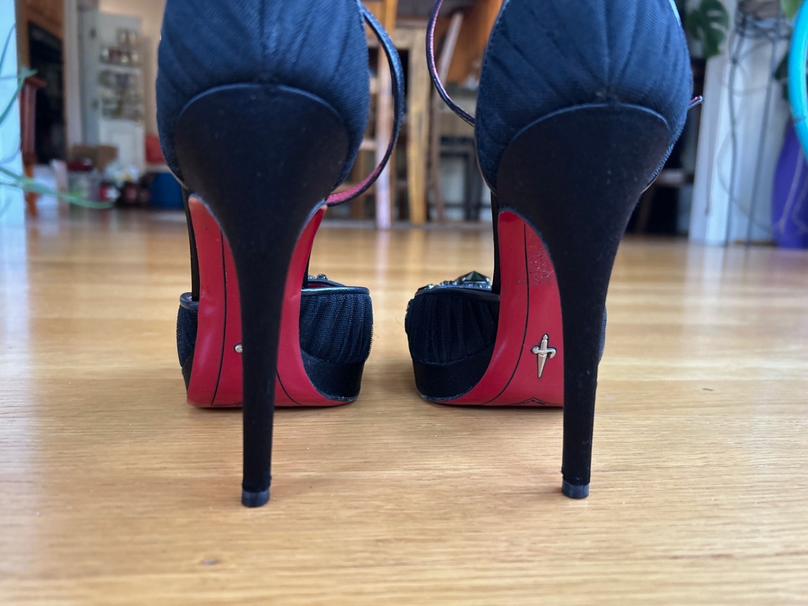 CESARE PACIOTTI Black Crystals Satin & Mesh Pumps Size 7.5 IT 37.5 Good Cond.