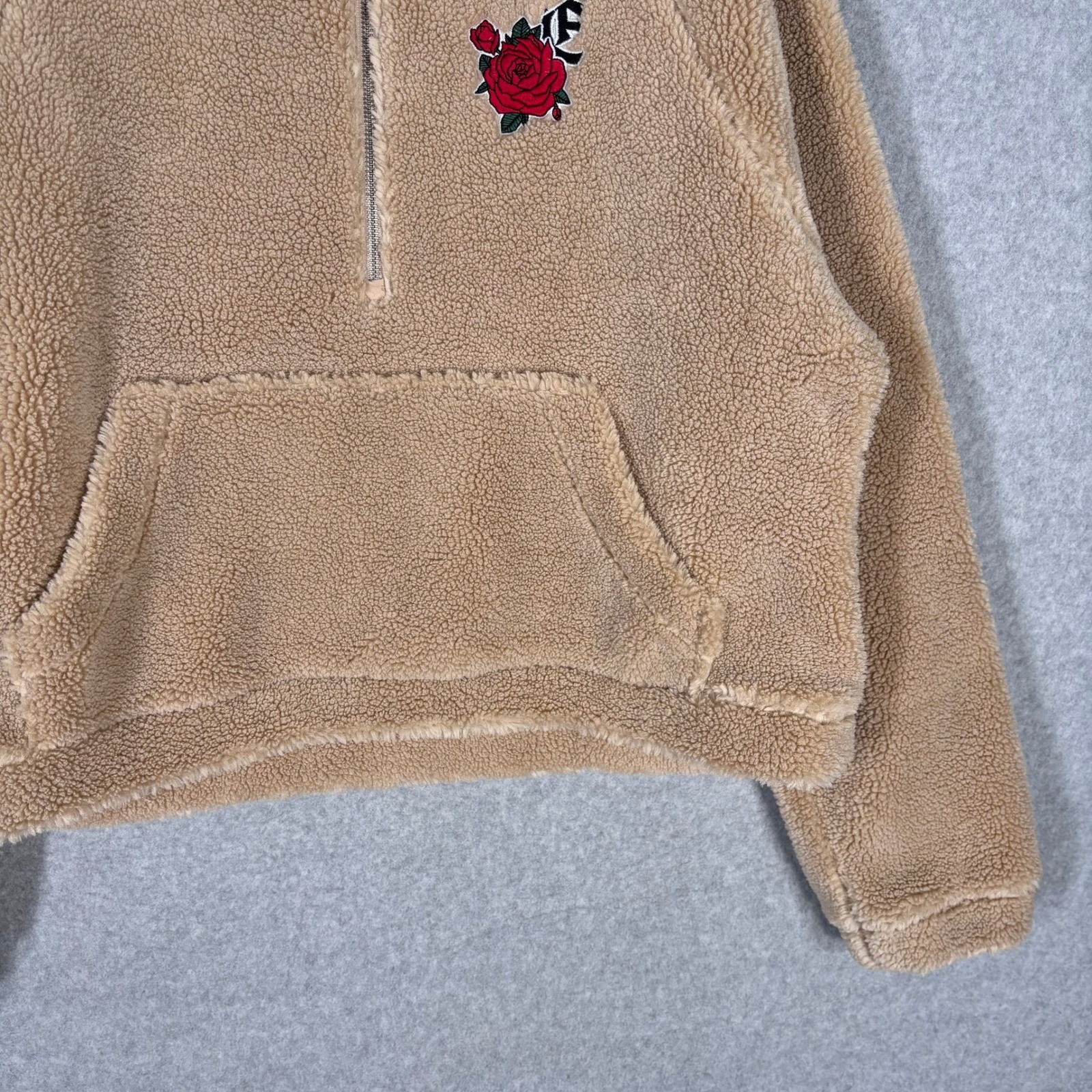 Empyre Sherpa Teddy Pullover Large Rose Embroidered Emma Chamberlain Cozy Grunge