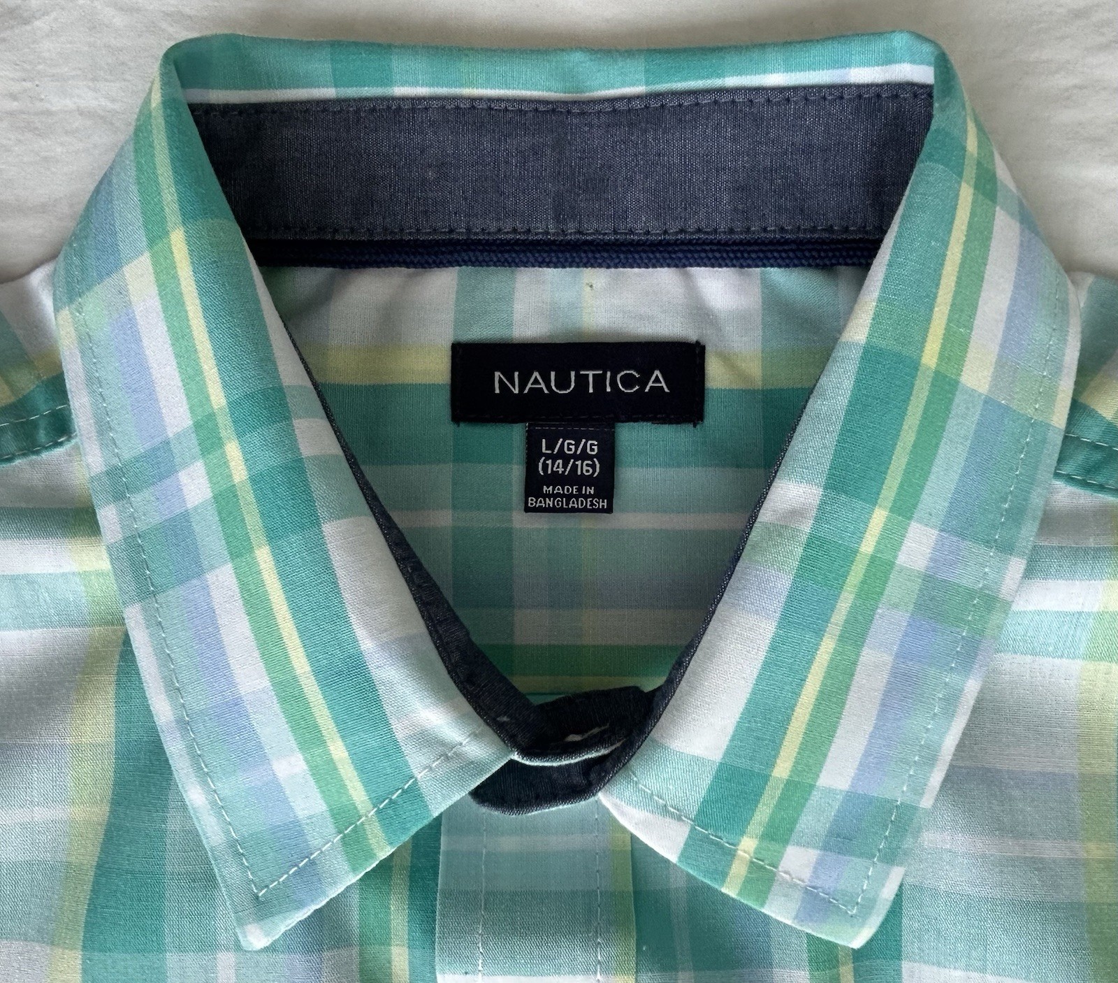 Nautica Boys Plaid Short Sleeve Button-Down Shirt Size L 14-16 New Without Tags