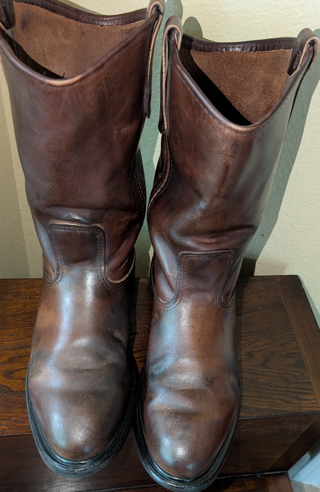 Men’s 10D Red Wing Pecos Work Boots