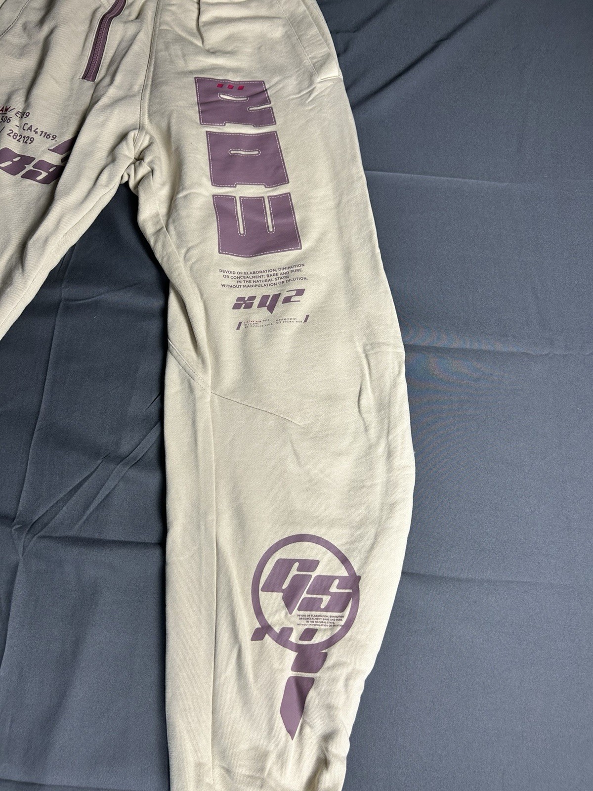 G-Star RAW Men’s Jogger Pants M Regular Beige/Purple Cotton Graphic Drawstring