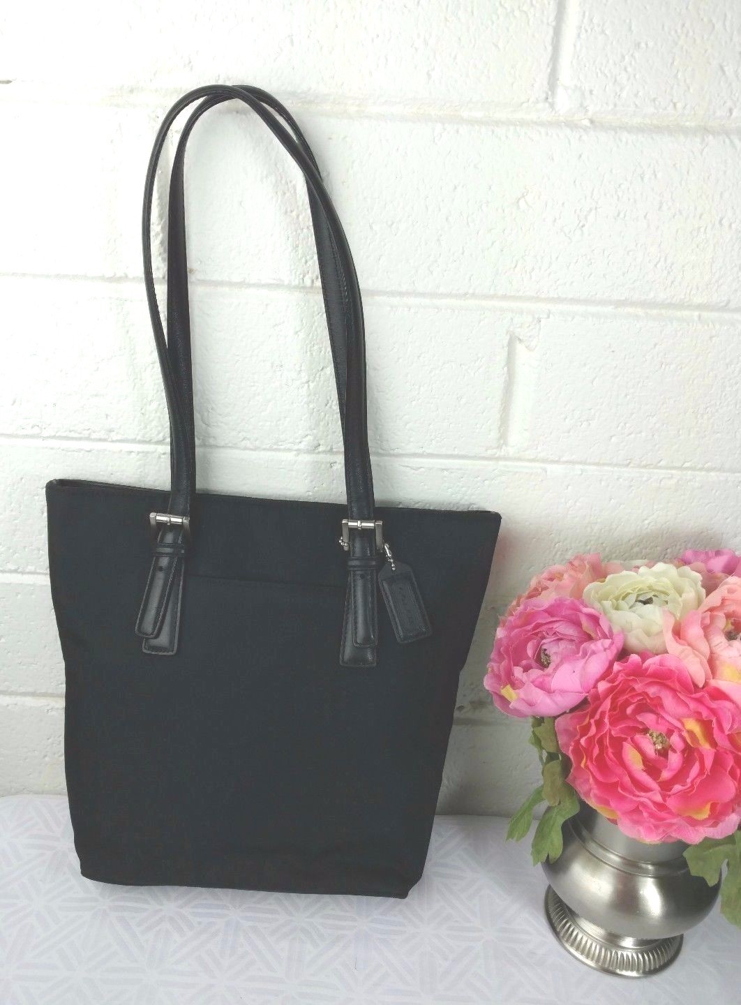 COACH VINTAGE BLACK JACQUARD/TRIM LEATHER No. 9321 SHOULDER BAG PURSE