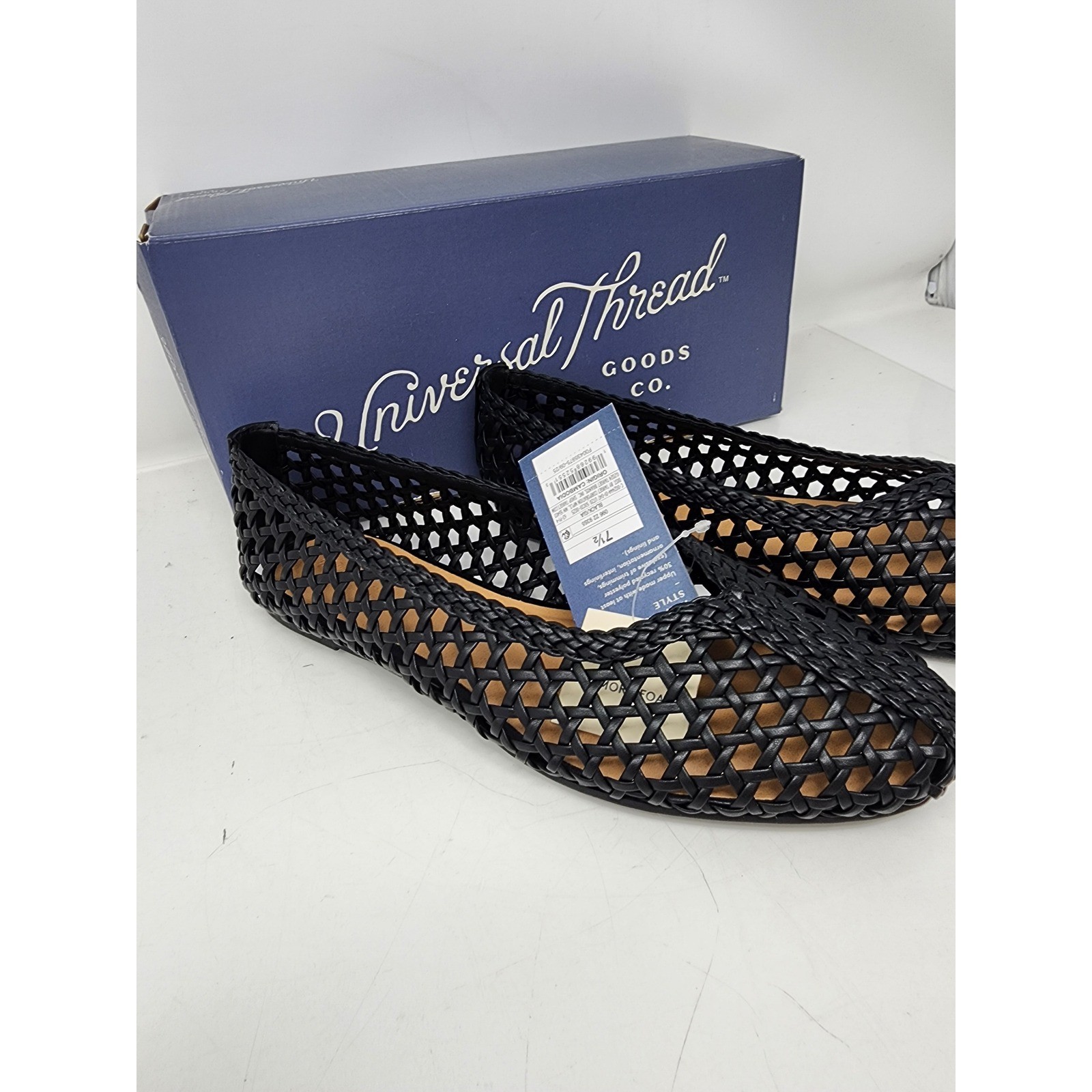 Universal Thread Gia Black Woven Ballet Flats Memory Foam Almond Toe Shoes 7.5