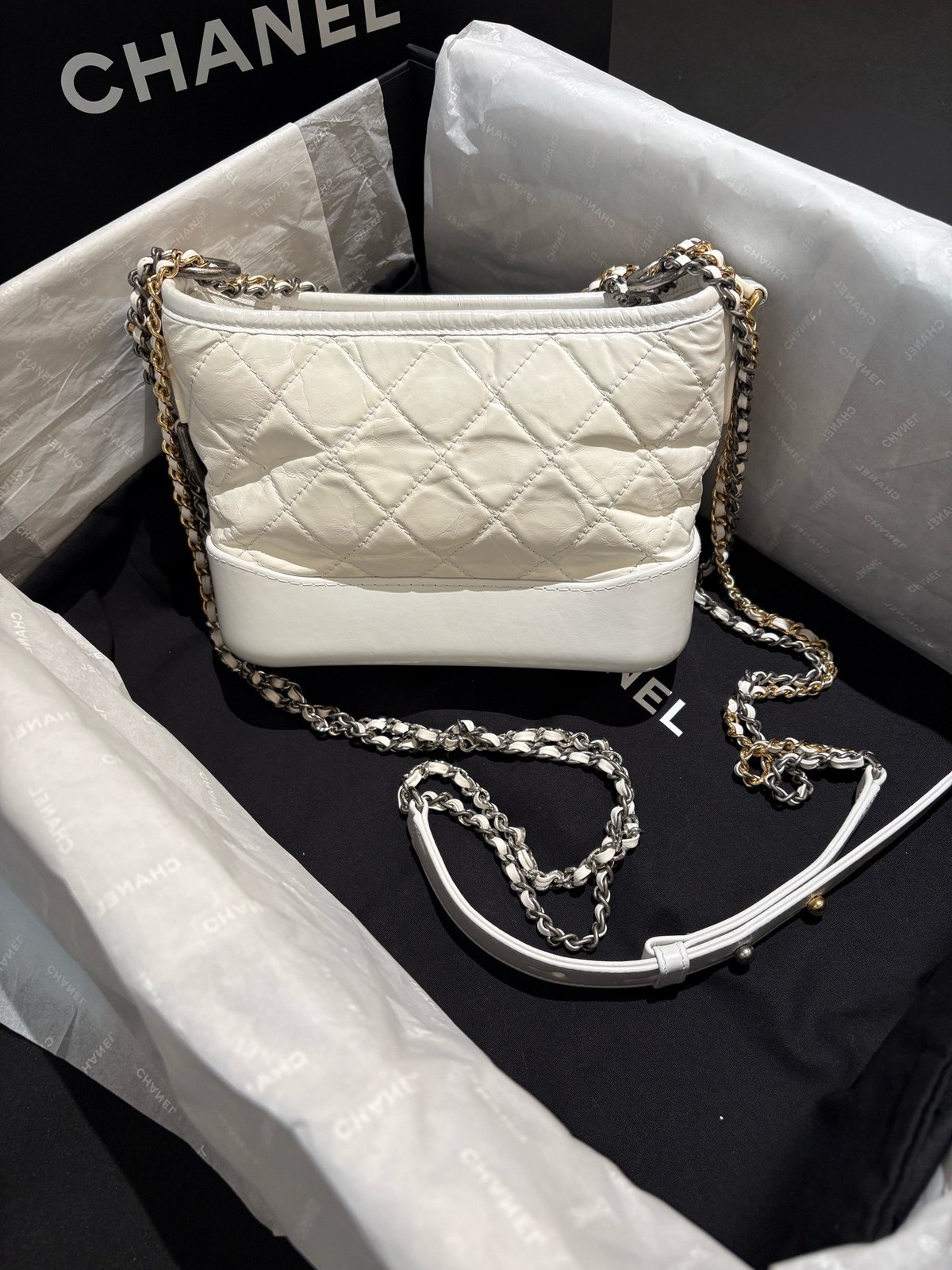 Chanel Pre-Owned Authentic Hobo Bag 20*15*8cm Free Tracked Shipping