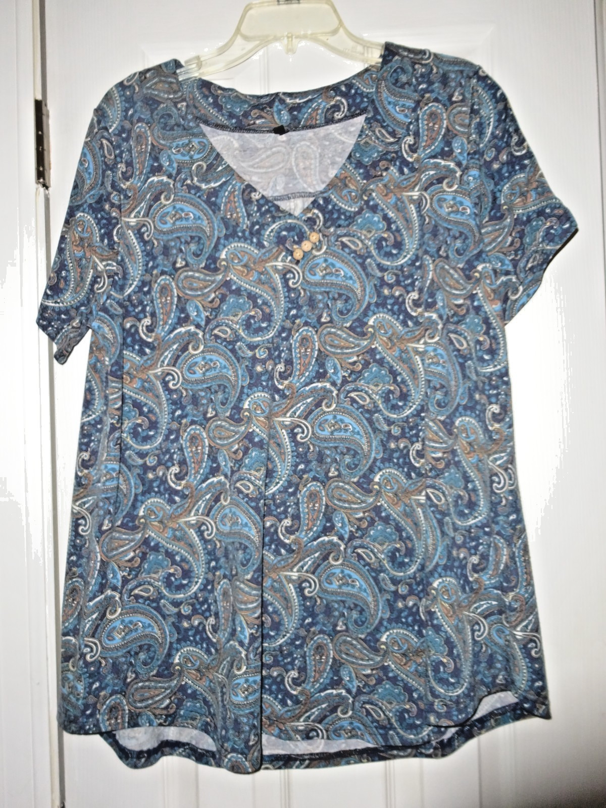 Women’s XL Paisley Print Top – Blue, Brown & Cream – 95% Polyester / 5% Spandex