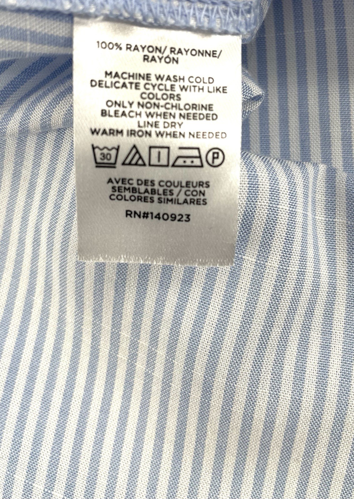 LOFT Medium Petite Blue Striped Coastal Chic Blouse Button Up Relaxed Fit