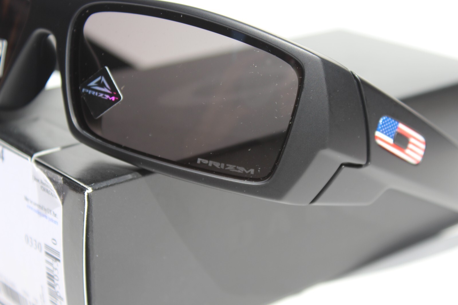OAKLEY Gascan Sunglasses Matte Black/Prizm Grey SI USA FLAG RARE NEW OO014-79