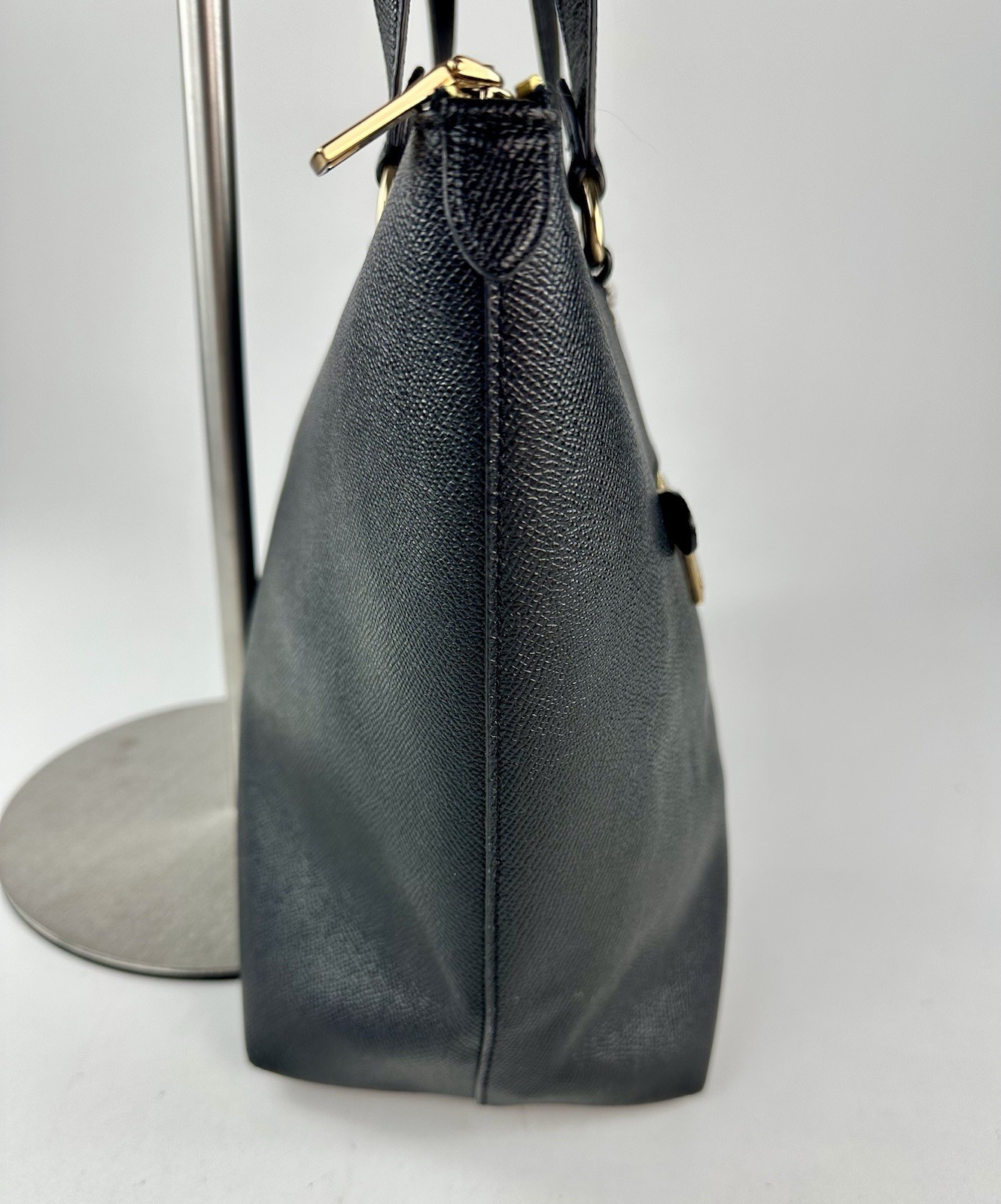 COACH Gallery Tote Shoulder Bag Black Crossgrain Leather w/ Gold Hardware F79608