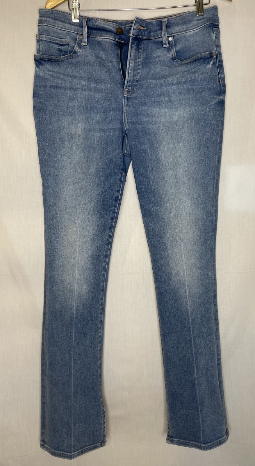 Womens Express skyscaper mid rise blue denim light wash