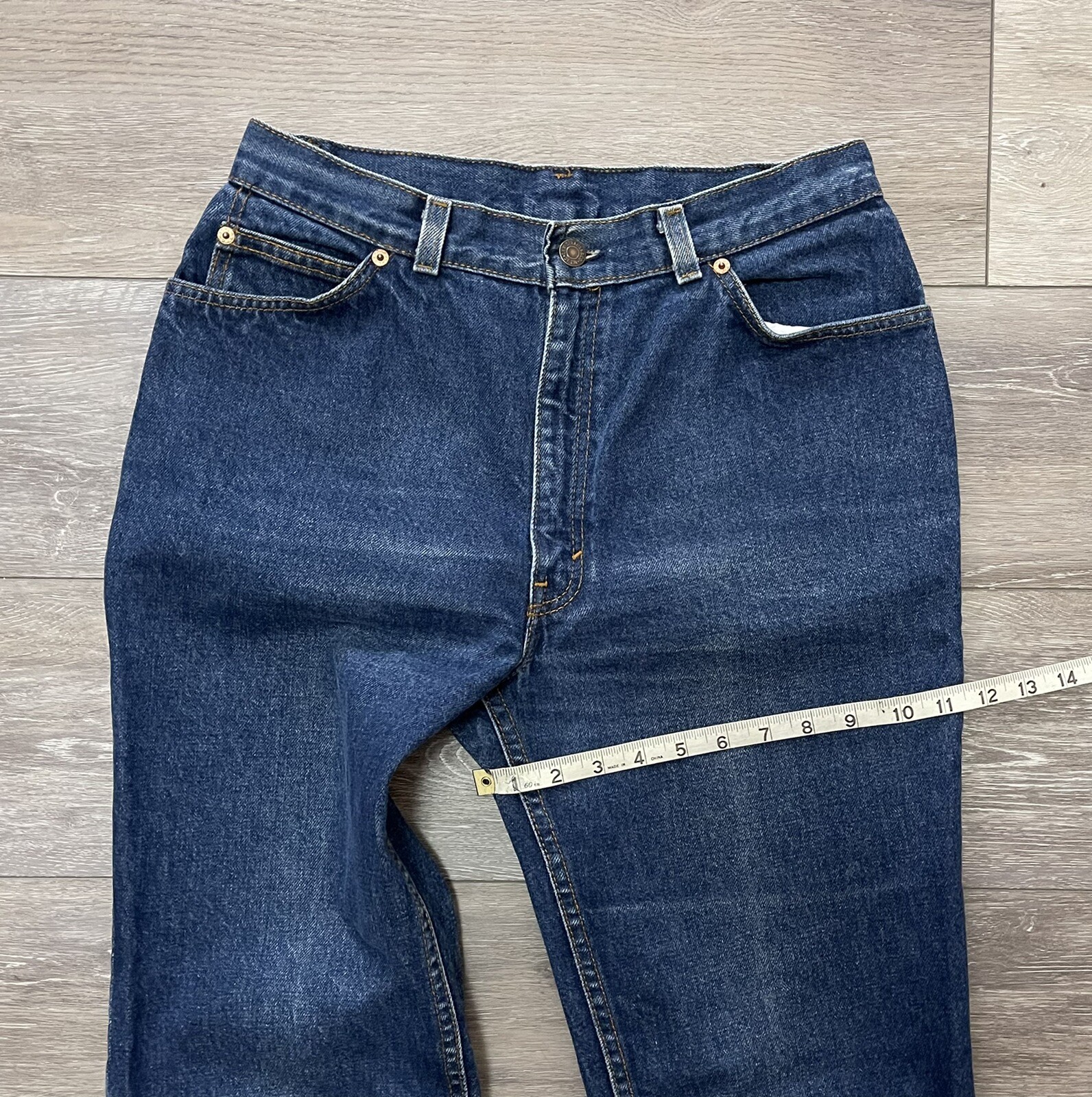 Vtg USA Levi’s White Tab 187354-0268 High Rise Straight Raw Hem Jean 30Wx29L