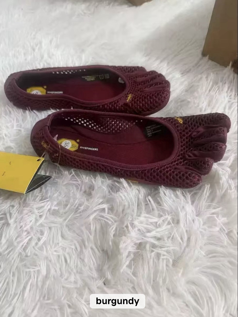 VIBRAM Five-finger Shoes Yoga Pilates Women’s Sports & Dance- Breathable Shoe