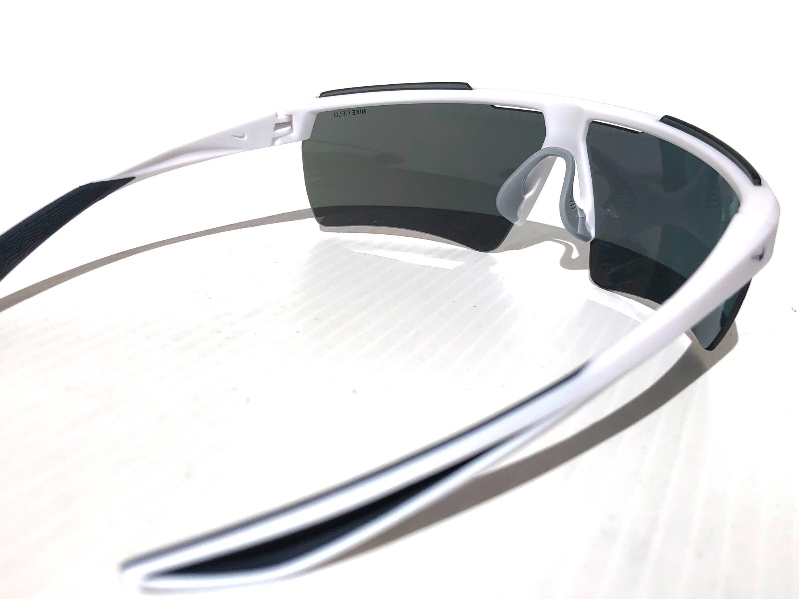 Nike WINDSHIELD ELITE 20 White Navy Frame Field Tint Sunglass CW1167 103