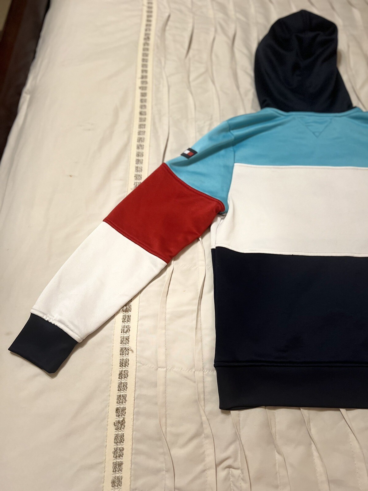 Tommy Hilfiger Men’s Size XS 85 Hilfiger Hoodie Zip Pockets Multi Color Block