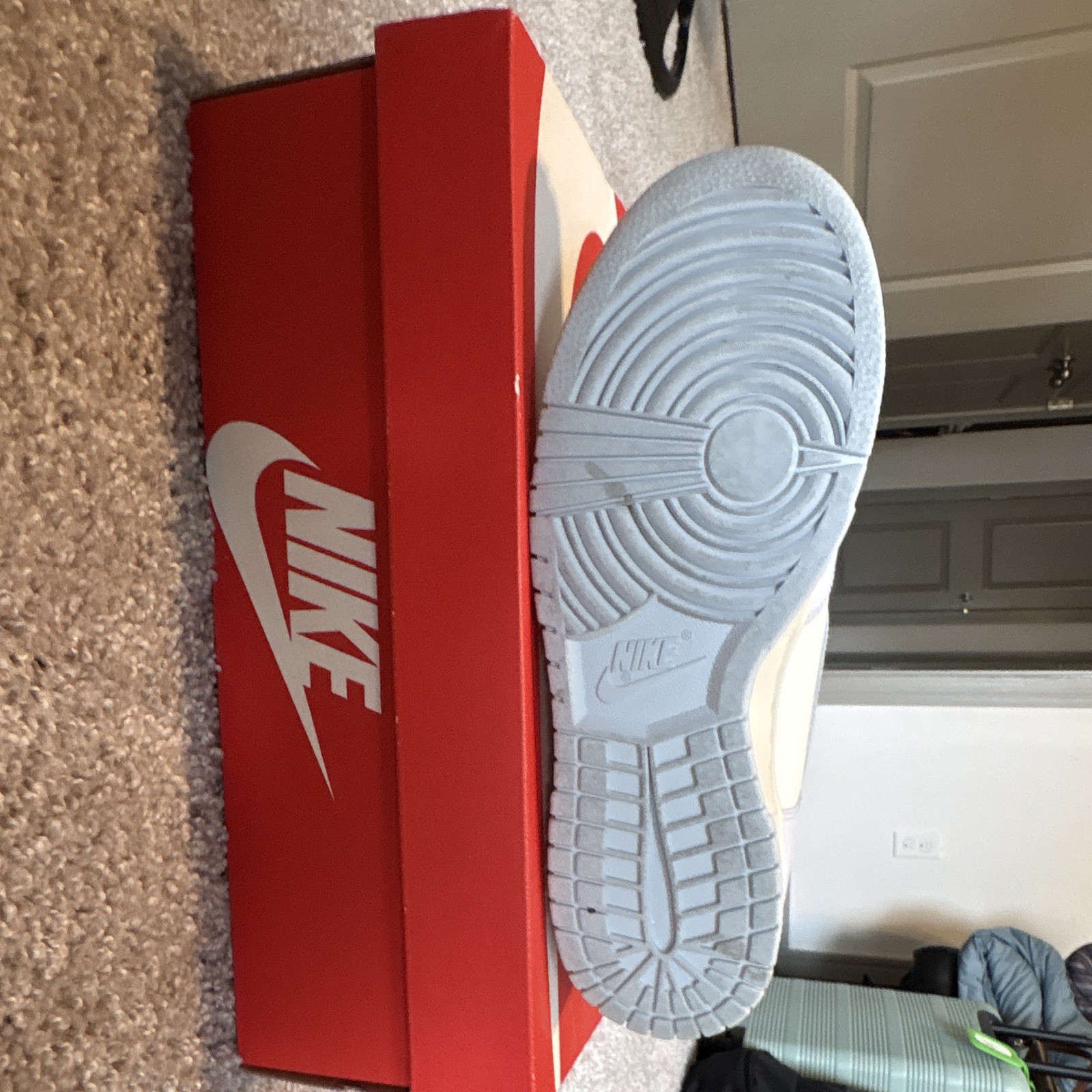 Nike Dunk High Women’s Sail/Football Grey/Pale Ivory High Top Leather DD1869-102