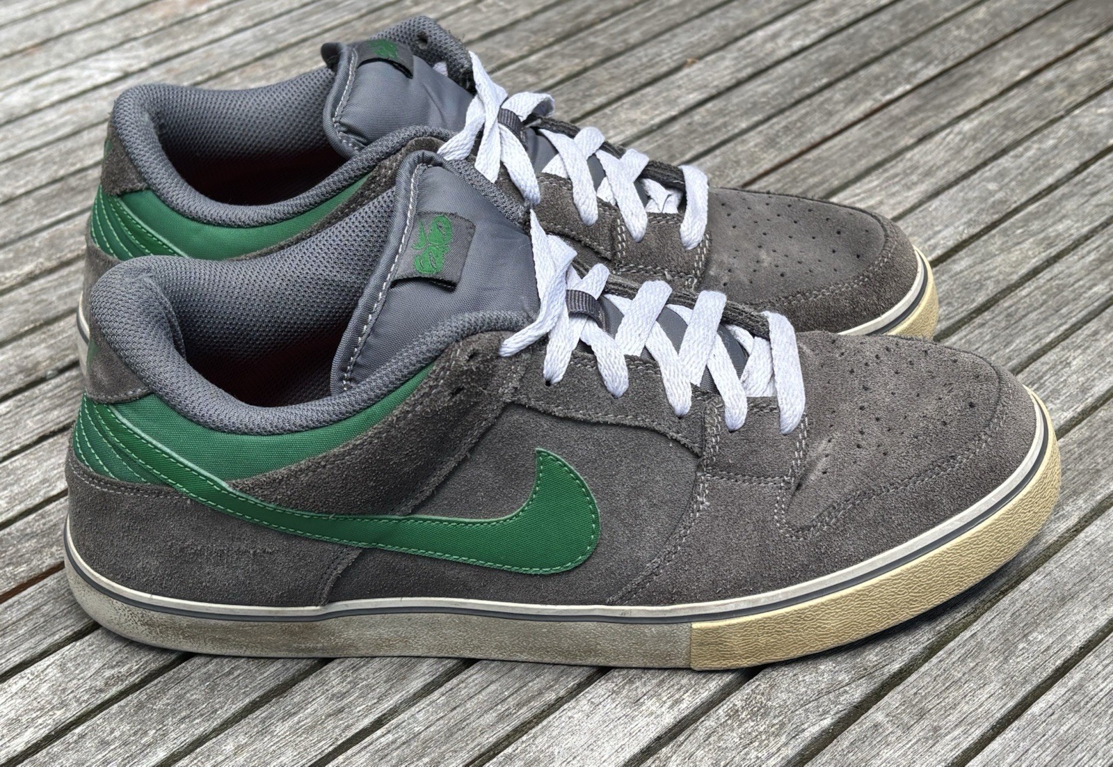 Nike Dunk Low 6.0 LR Grey Green 487925-031 Mens 11.5 Rare Skate Shoes Cushion
