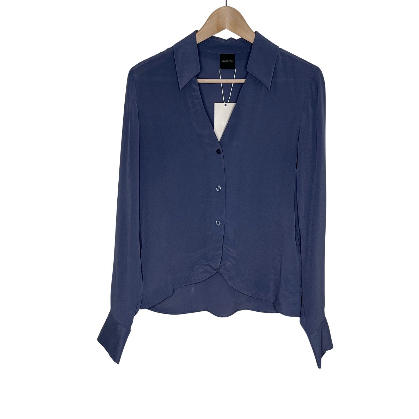 Madeleine Silk Blend Blouse Womens US 6 Blue Button Front Long Sleeve NWT