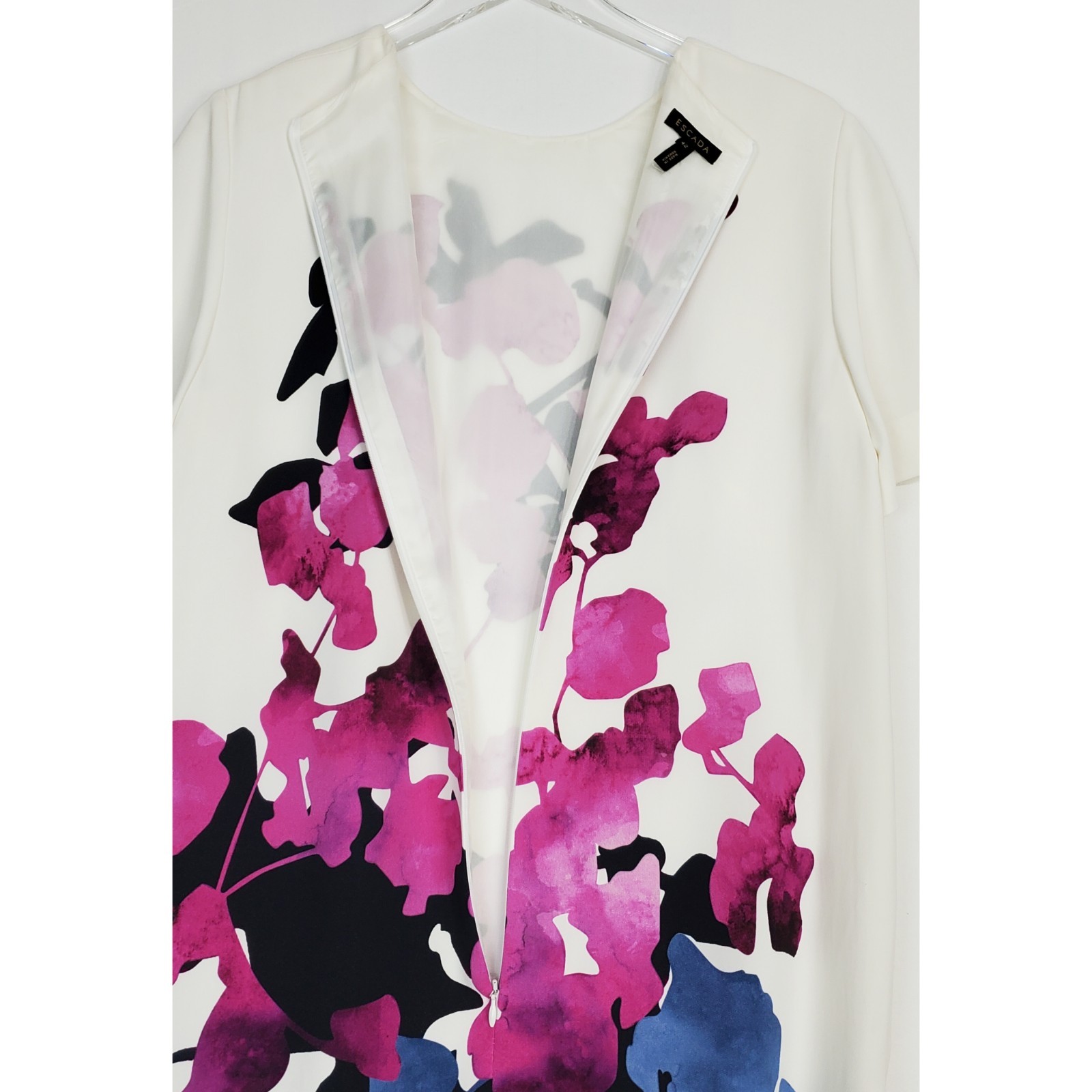 Escada 42 large floral sheath dress short sleeves ruffle white multi summer boho