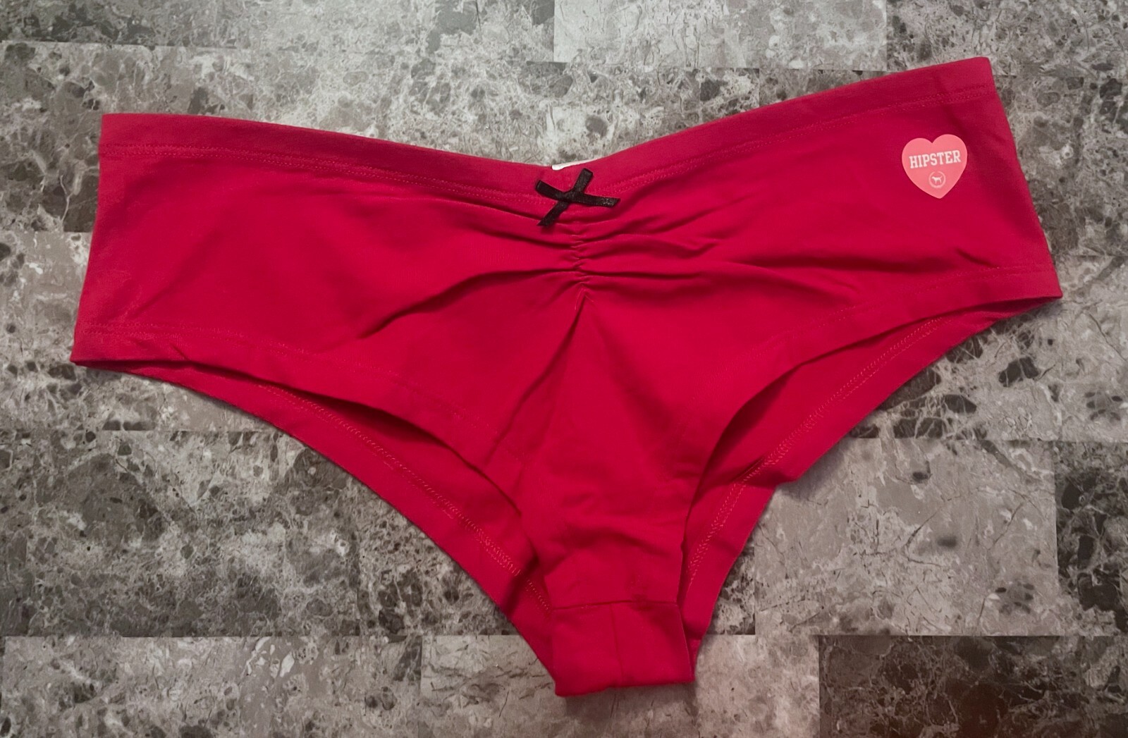 NWT VICTORIA’S SECRET PINK L WATERMELON RED RUCHED RARE CHEEKY HIPSTER PANTIES