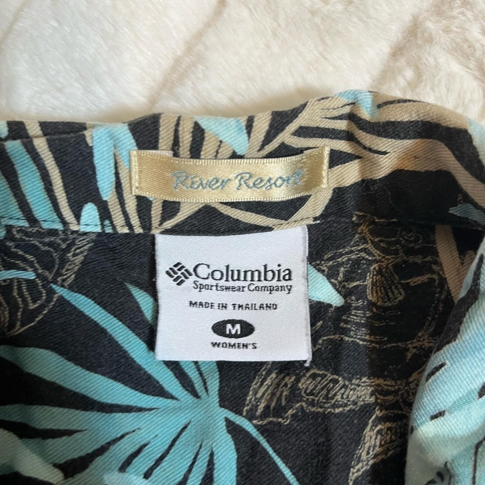 Columbia Womens M River Resort Black Blue Tropical Fish Neutral Button Shirt