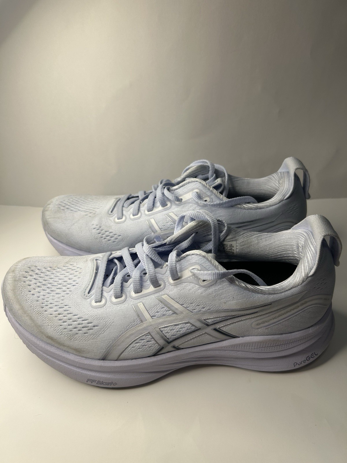 ASICS Gel Kayano 31 Women’s 10.5 Light Lavender Running Shoes 1012B838