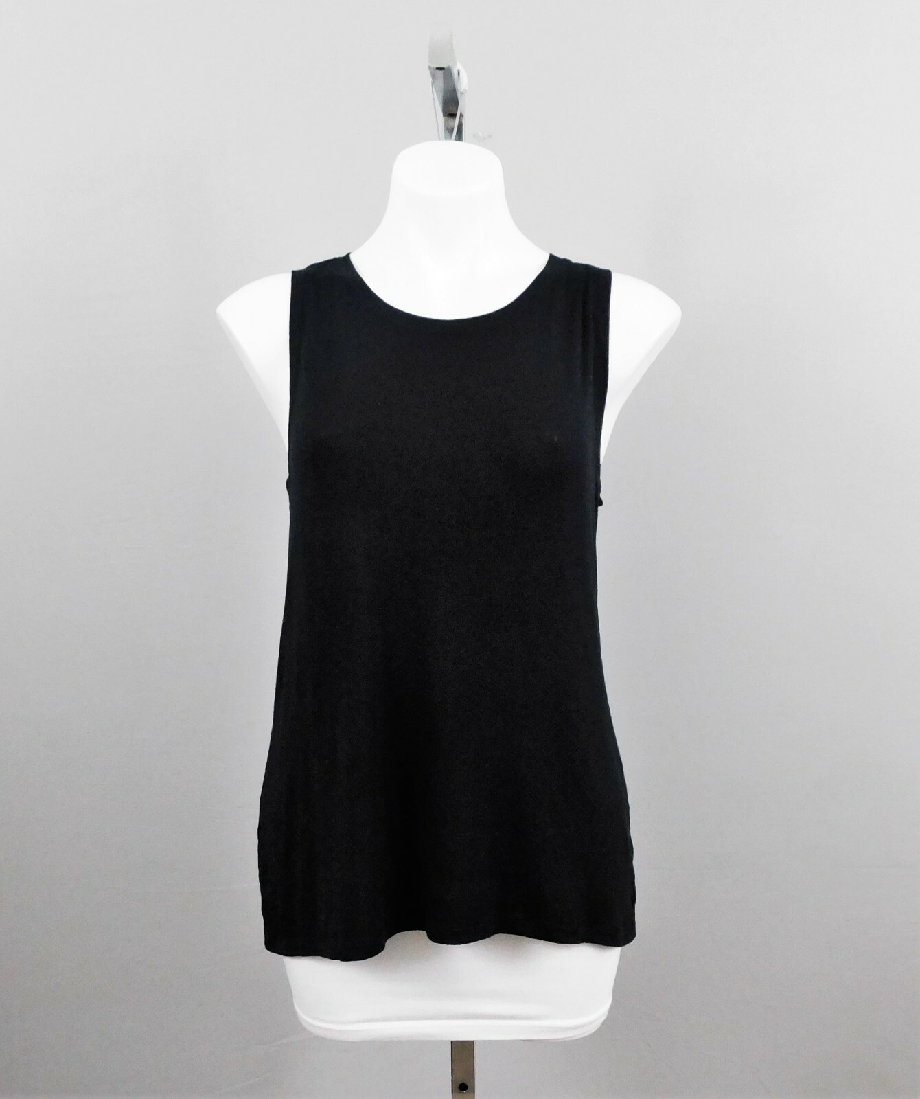 Halogen Women’s Sleeveless Shirt, M, Black, 95% Rayon, 5% Spandex