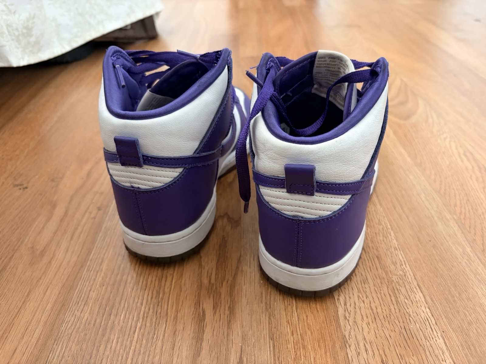 Nike Dunk High Lakers Purple White High-Top Athletic Leather Sneakers DD1399-500