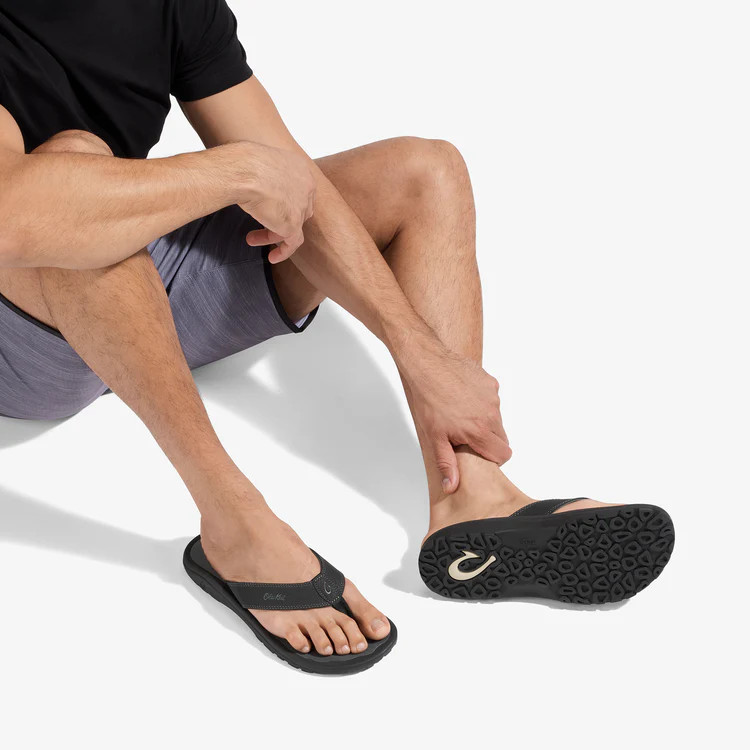 OluKai Ohana Sandals – Men’s – 11 / Black/Dark Shadow