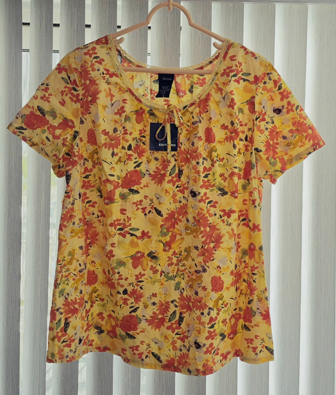 NWT Basic Editions yellow/orange cotton short-sleeve floral blouse (XL) lace nec